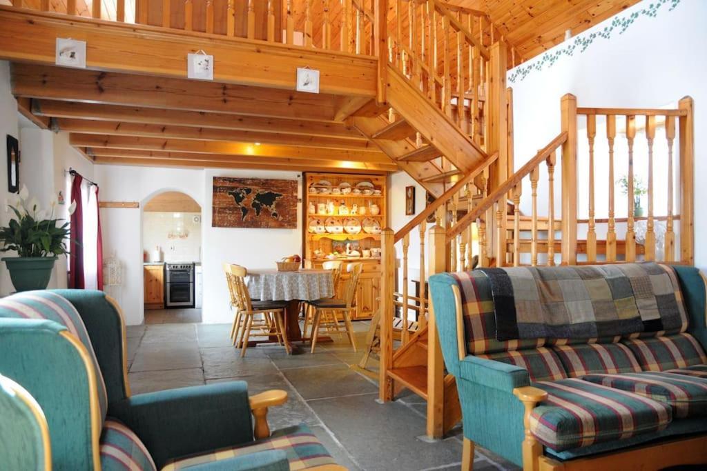 Cottage Skelligs Coast, Ring Of Kerry Кэрсивин Экстерьер фото